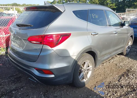 2017 Hyundai Santa Fe Sport 2.4L z USA, uszkodzony, nr VIN 5NMZUDLB0HH030224